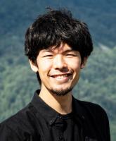 安居昭博