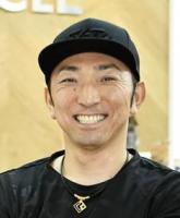 官野一彦
